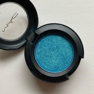 Mac Parrot frost Eyeshadow rare